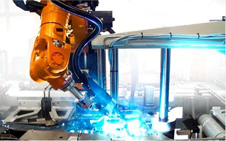  挑選機(jī)器人焊接機(jī)應(yīng)該從哪些方面入手