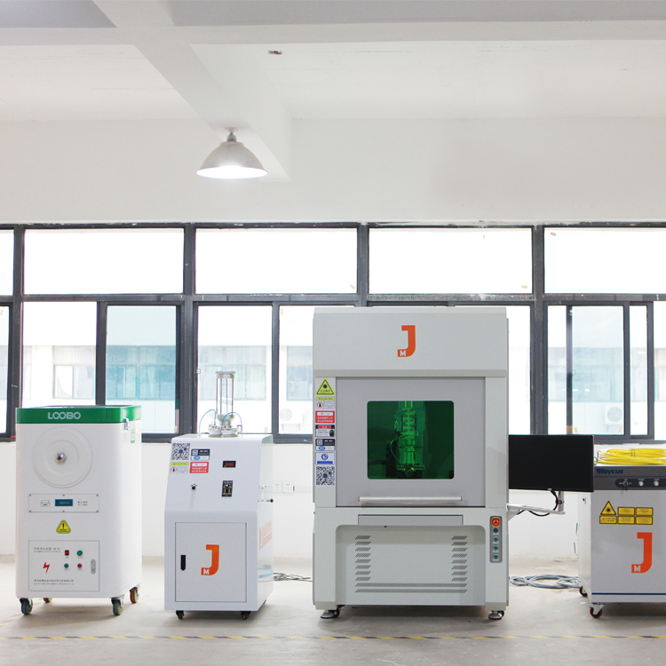  激光焊接如何保障首飾的純度，無料焊接解決困擾